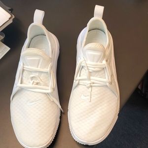 Nike Acalme White Training Sneakers - size 11